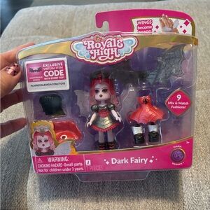Royale High Dark Fairy 3” Doll with Mix & Match Fashions